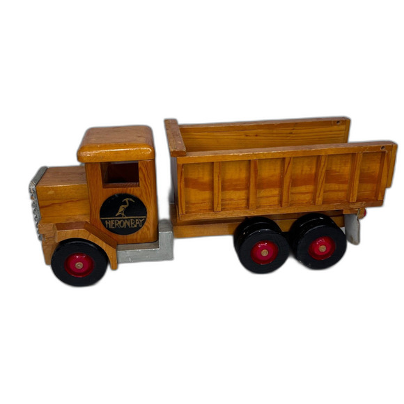 Wooden Dump Truck "Heron Bay" Logo w/ Heron Pic -  Rolls and Bed Lifts - Picture 14 of 14